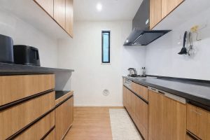 モダンなキッチンの風景