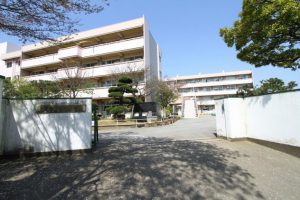芝川小学校